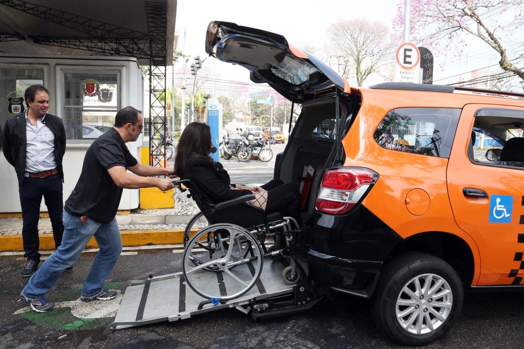 Taxista Deficiente Físico